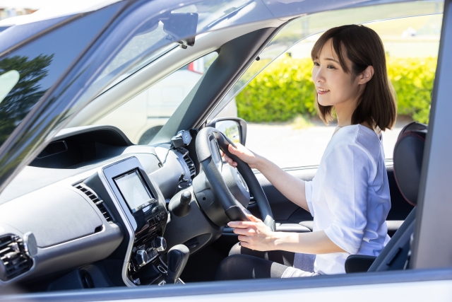 車が勾配で擦る時の対策は?段差で擦らないための走り方と便利グッズ | CAR Field JAPAN